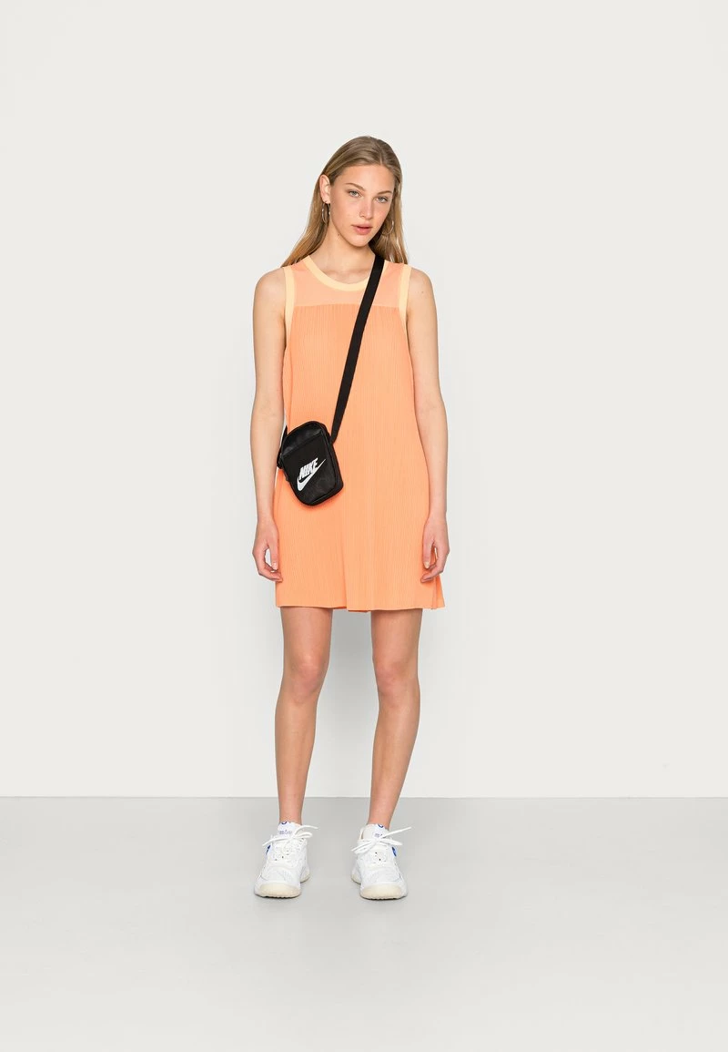 Jordan DRESS - Vestido Informal - Orange Frost/orange Chalk , Mujer 4 Jordan DRESS - Vestido Informal - Orange Frost/orange Chalk , Mujer - Imagen 2
