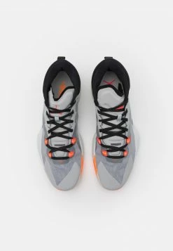 Jordan ZION - Zapatillas De Baloncesto - Light Smoke Grey/total Orange/smoke Grey/black/pale Ivory/bright Crimson , Hombre -Jordan Tienda Oficial 0990f5c5d76c4bc49e17f73a50c1e55b