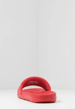 JORDAN BREAK SLIDE - Sandalias Planas - University Red/metallic Silver , Hombre -Jordan Tienda Oficial 0e2db5d39c524cb1b5b578db8c7b9bd2