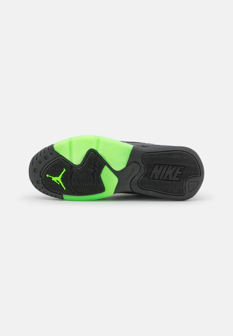 Jordan POINT LANE - Zapatillas Altas - Black/green Strike/cool Grey/white , Hombre 7 Jordan POINT LANE - Zapatillas Altas - Black/green Strike/cool Grey/white , Hombre - Imagen 5