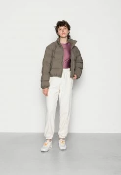 Jordan ESSEN SUIT - Camiseta De Manga Larga - Light Mulberry , Mujer 8 Jordan ESSEN SUIT - Camiseta De Manga Larga - Light Mulberry , Mujer -Jordan Tienda Oficial 15f9a080d6e34baeb4ab1e9341cfb864