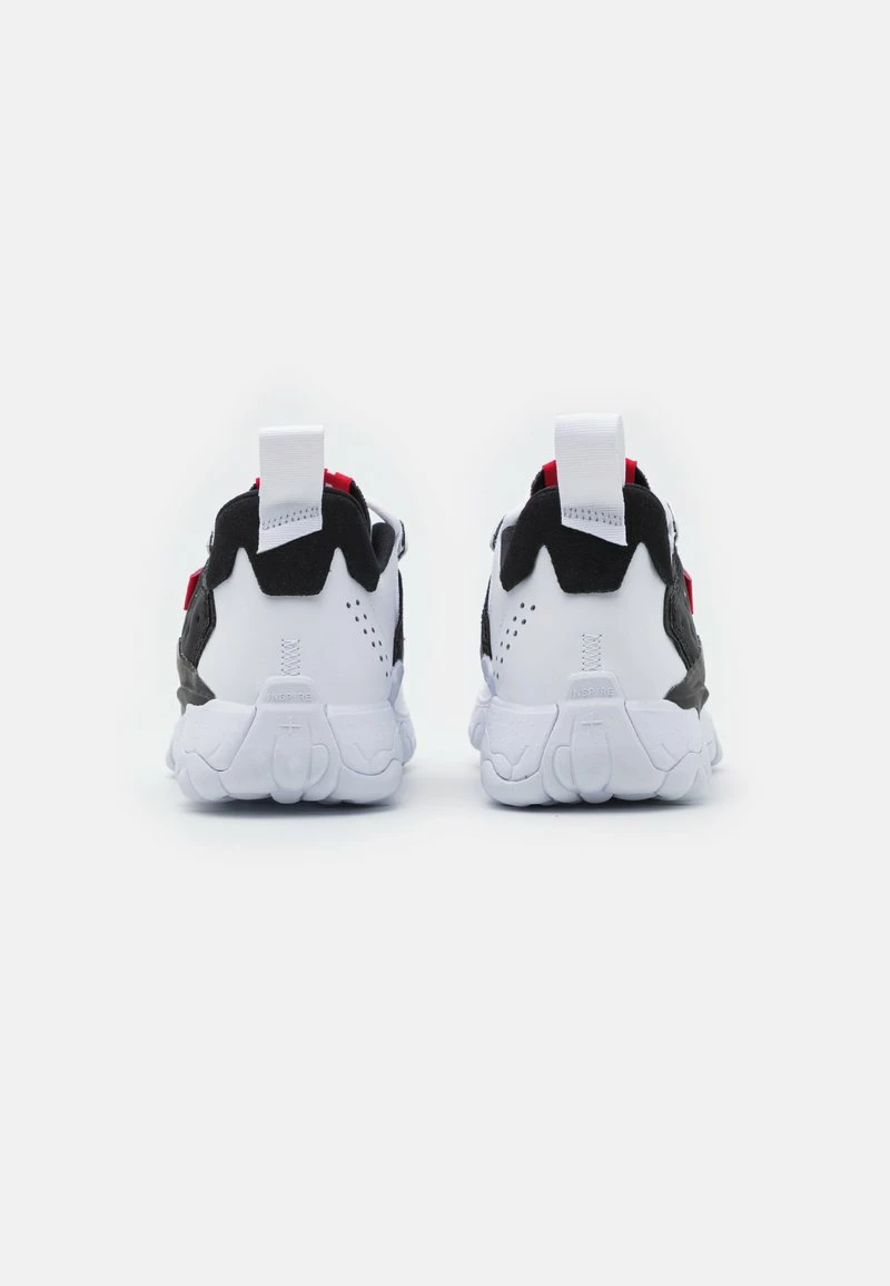 Jordan DELTA 2 UNISEX - Zapatillas - Black/university Red/off Noir/white/sail/metallic Silver , Unisexo 5 Jordan DELTA 2 UNISEX - Zapatillas - Black/university Red/off Noir/white/sail/metallic Silver , Unisexo - Imagen 3