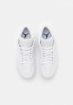 AIR JORDAN 1 - Zapatillas - White/hyper Crimson/light Bone/vintage Lichen, Hombre -Jordan Tienda Oficial 1f06fe2790b245909aa598e1b9c9f602