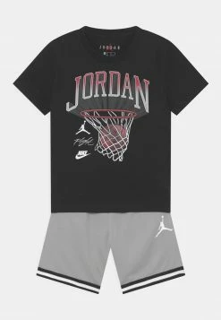 JORDAN HOOP SET - Camiseta Estampada - Light Smoke Gray , Niños