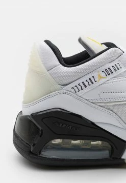 Jordan POINT LANE - Zapatillas Altas - White/saturn Gold/black/sail , Hombre 13 Jordan POINT LANE - Zapatillas Altas - White/saturn Gold/black/sail , Hombre -Jordan Tienda Oficial 2ab972d09e144c5fa447be57e62a35c2