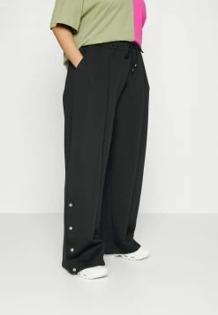 Jordan NEW CLASSICS SUIT - Pantalones Deportivos - Black , Mujer 15 Jordan NEW CLASSICS SUIT - Pantalones Deportivos - Black , Mujer -Jordan Tienda Oficial 321bda6825e144c598399507aa2f7572