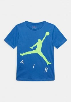 Jordan JUMPING BIG AIR UNISEX - Camiseta Estampada - Marina Blue , Unisexo