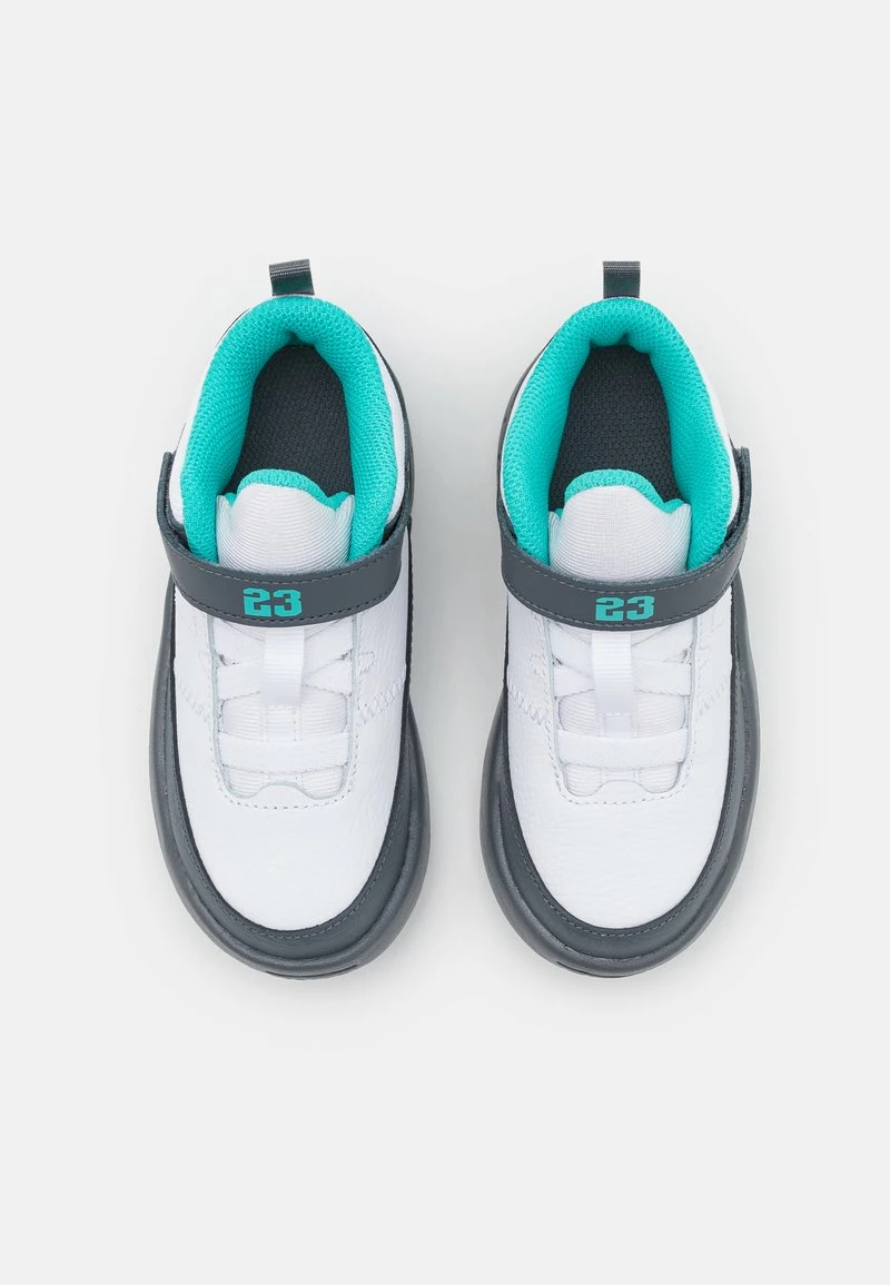 Jordan MAX AURA 3 UNISEX - Zapatillas De Baloncesto - White/washed Teal/flint Grey, Unisexo 6 Jordan MAX AURA 3 UNISEX - Zapatillas De Baloncesto - White/washed Teal/flint Grey, Unisexo - Imagen 4