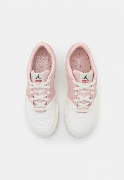 Jordan SERIES - Zapatillas - Atmosphere/sail/black/university Red , Mujer -Jordan Tienda Oficial 3c8492c86f1c415f8010f691bf79f29a