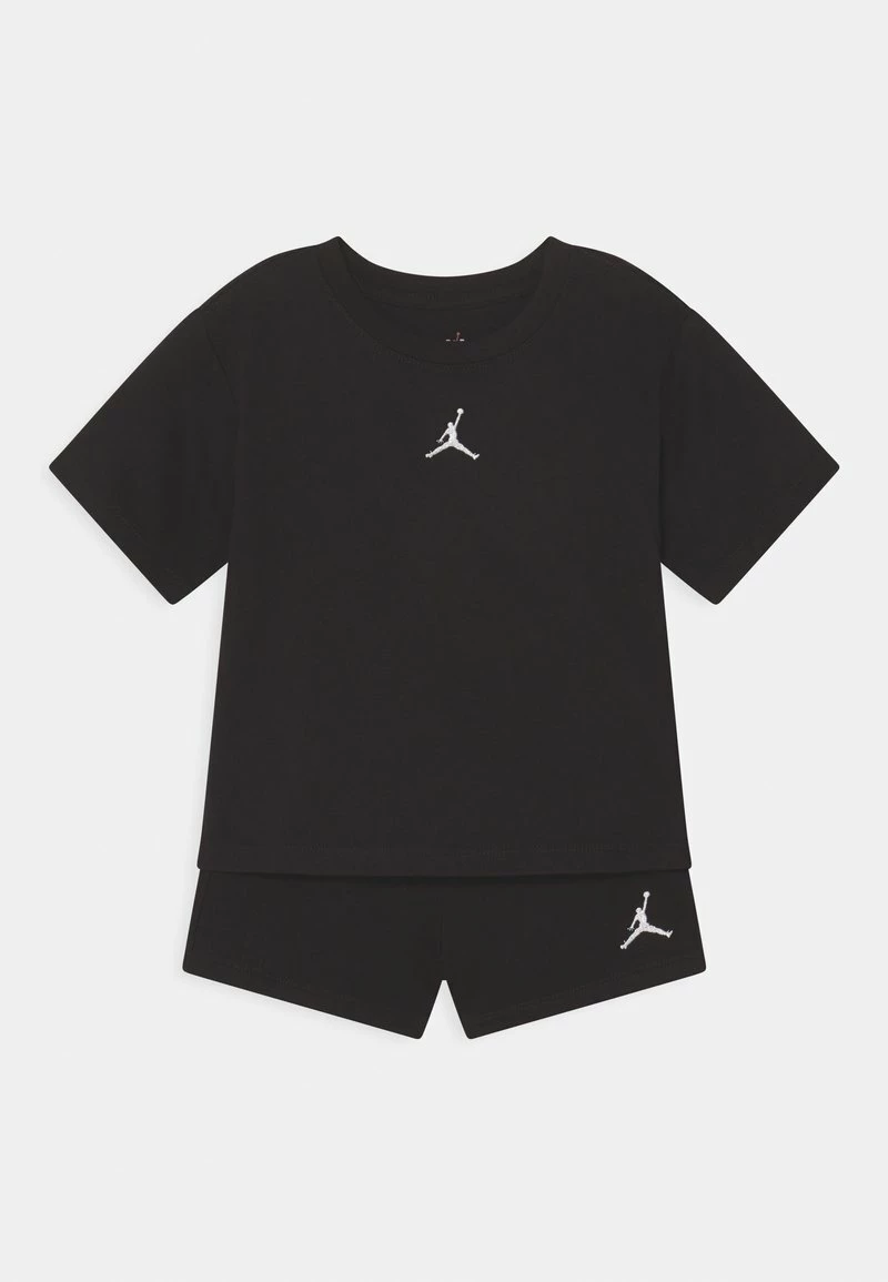 Jordan ESSENTIALS SET - Camiseta Básica - Black , Niños 3 Jordan ESSENTIALS SET - Camiseta Básica - Black , Niños
