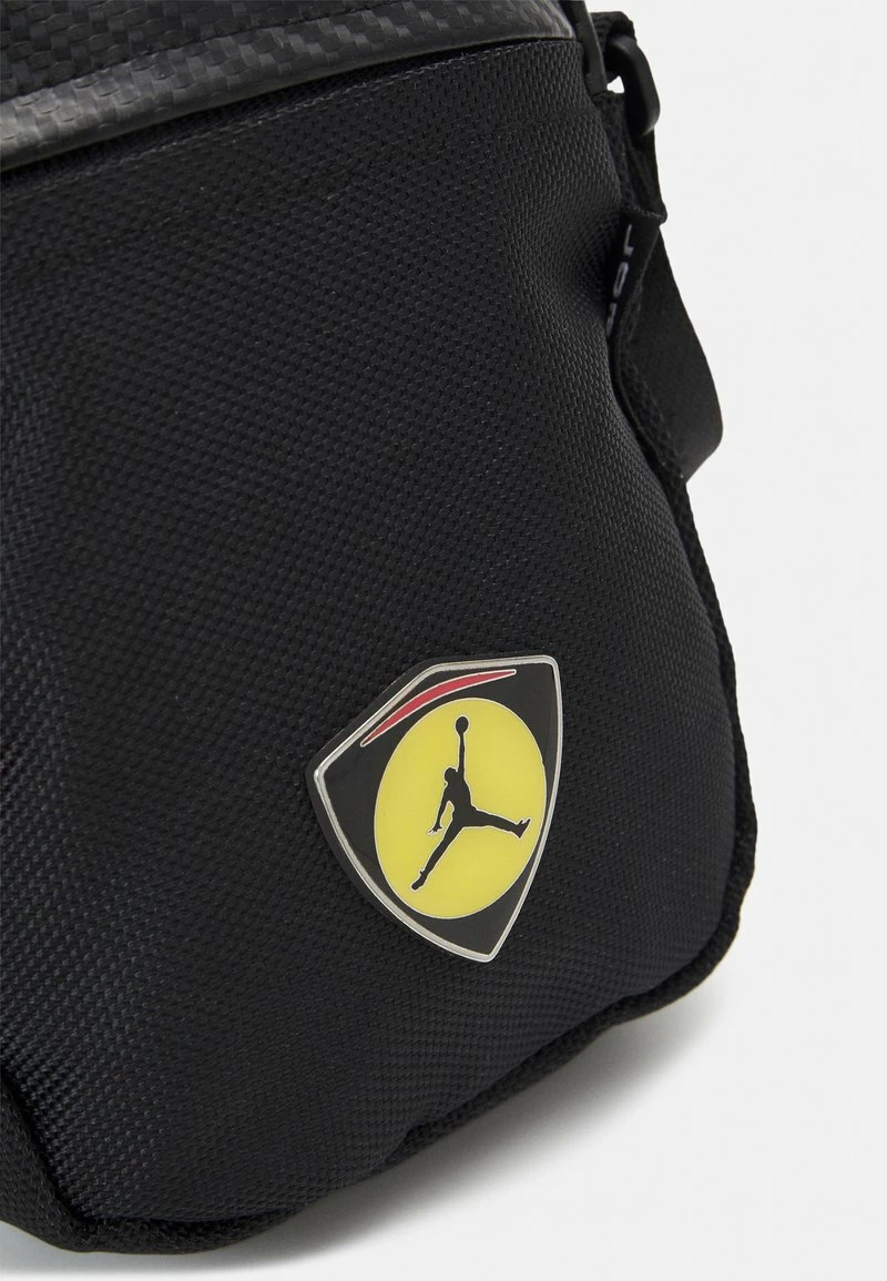 Jordan MOTO FESTIVAL BAG - Bandolera - Black , Hombre 6 Jordan MOTO FESTIVAL BAG - Bandolera - Black , Hombre - Imagen 4