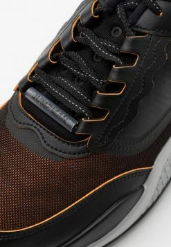 Jordan MAX 200 - Zapatillas - Black/reflective Silver/light Smoke Grey/dark Smoke Grey/total Orange, Hombre -Jordan Tienda Oficial 535debb2c32543d39be4d278167305b0