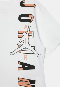 JORDAN TEE UNISEX - Camiseta Estampada - White , Unisexo 7 JORDAN TEE UNISEX - Camiseta Estampada - White , Unisexo -Jordan Tienda Oficial 5aaf60ac6ae24079b53cf2eaa64796b0