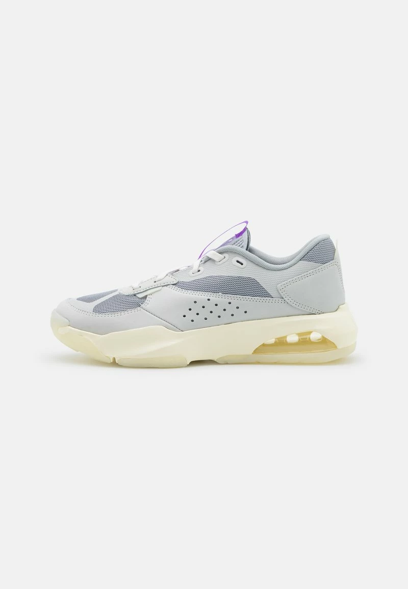 Jordan AIR 200E - Zapatillas - Summit White/coconut Milk/light Smoke Grey/wild Berry/white , Hombre 2 Jordan AIR 200E - Zapatillas - Summit White/coconut Milk/light Smoke Grey/wild Berry/white , Hombre