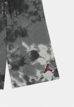 Jordan ESSENTIALS SMOKE DYE - Pantalón Corto De Deporte - Black , Niños 7 Jordan ESSENTIALS SMOKE DYE - Pantalón Corto De Deporte - Black , Niños -Jordan Tienda Oficial 634e2212b7144d95908583a3aabf91be