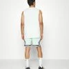 Jordan DIAMOND SHORT - Pantalón Corto De Deporte - Mint, White , Hombre