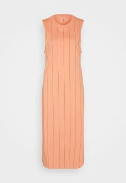 Jordan HERITAGE DRESS - Vestido Ligero - Crimson Bliss , Mujer 14 Jordan HERITAGE DRESS - Vestido Ligero - Crimson Bliss , Mujer -Jordan Tienda Oficial 6c6bb6293e52405dbcd06e76be2f56f8