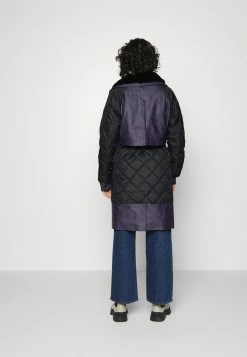 Jordan CLASSICS - Abrigo De Plumas - Cave Purple/black , Mujer 11 Jordan CLASSICS - Abrigo De Plumas - Cave Purple/black , Mujer -Jordan Tienda Oficial 6db2781b6d6744c3b806165d9fbab6b1