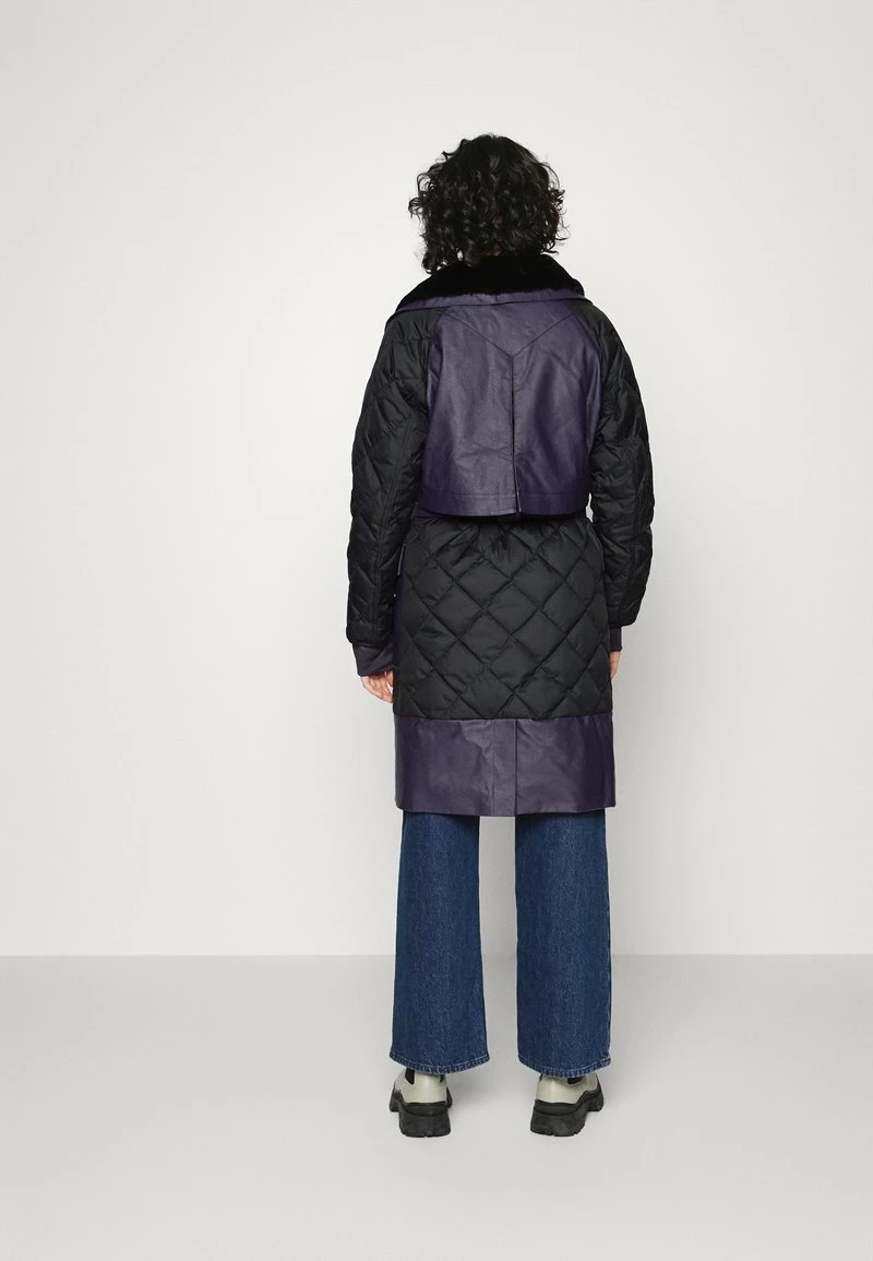 Jordan CLASSICS - Abrigo De Plumas - Cave Purple/black , Mujer 5 Jordan CLASSICS - Abrigo De Plumas - Cave Purple/black , Mujer - Imagen 3