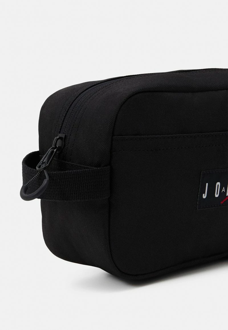 Jordan TRAVEL DOPP KIT - Neceser - Black , Hombre 6 Jordan TRAVEL DOPP KIT - Neceser - Black , Hombre - Imagen 4
