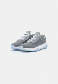 AIR JORDAN 11 CMFT - Zapatillas - Cool Grey/white/med Grey, Hombre -Jordan Tienda Oficial 70aacd0ac8ed4b139dc5b016d9148bb9