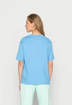 Jordan ESSEN TEE CORE - Camiseta Básica - University Blue , Mujer -Jordan Tienda Oficial 7234b06184f64bbe8450023fbd55ecef