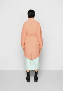 Jordan ESSEN - Parka - Crimson Bliss, Mujer -Jordan Tienda Oficial 725138214fc44bf5ac9503b0002571f7