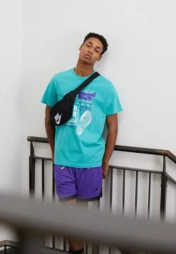 Jordan BRAND CREW - Camiseta Estampada - Washed Teal , Hombre