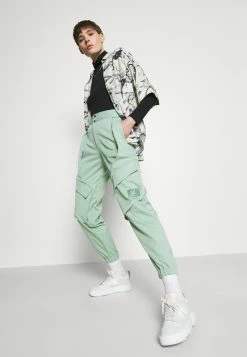 Jordan ESSEN UTILITY PANT - Pantalones Cargo - Steam, Mujer -Jordan Tienda Oficial 764c51172b1946f5b6acec701f8e7cc8