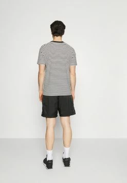 Jordan JUMPMAN POOLSIDE - Shorts - Black/white , Hombre -Jordan Tienda Oficial 790c42f31ef74b67bd3815d9cf18e381