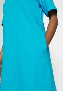 Jordan ESSEN DRESS - Vestido Ligero - Blue Lagoon, Mujer -Jordan Tienda Oficial 7a8d2c35def24749a17432391149c5b0