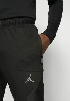 Jordan PANT - Pantalones Deportivos - Black/black/reflective Silver , Hombre -Jordan Tienda Oficial 7f6e1a280d0049088e74a5c39fddb2ae