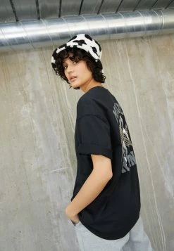 Jordan HERITAGE TEE - Camiseta Estampada - Black , Mujer -Jordan Tienda Oficial 823181b60cae49e3a12123487ae1440c