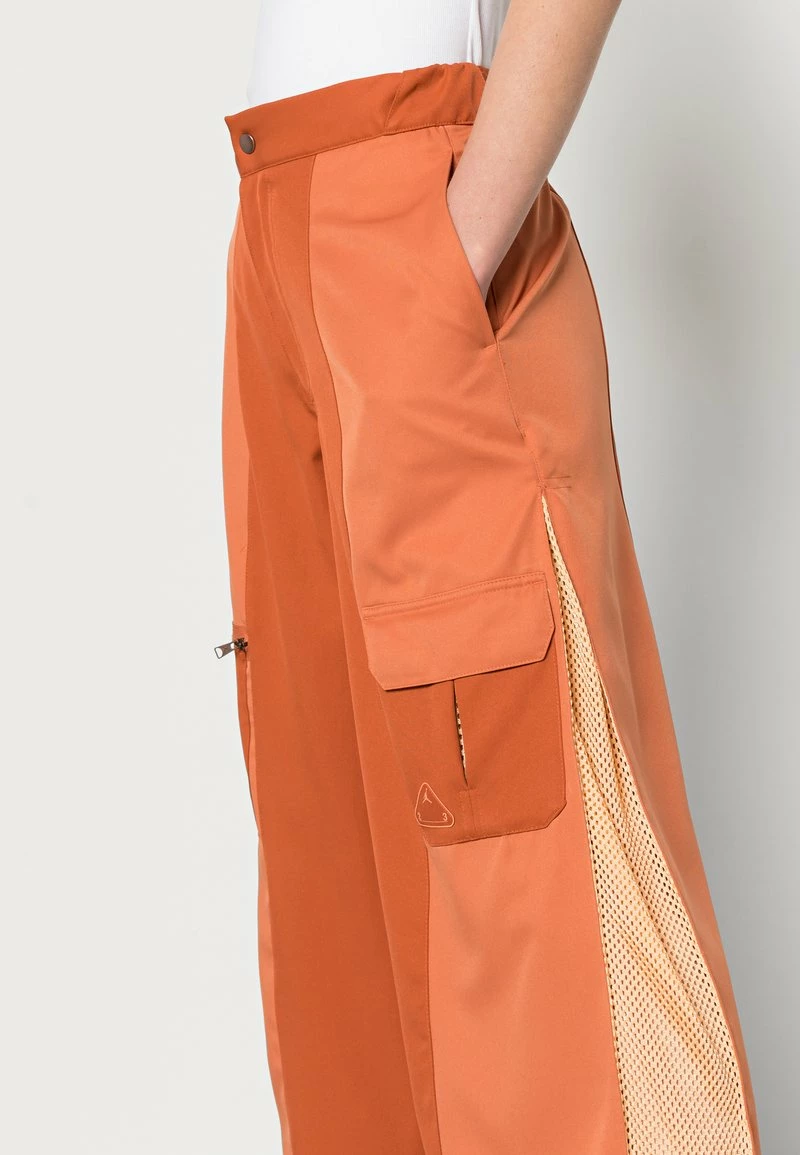 Jordan UTILITY PANT - Pantalones Cargo - Burnt Sunrise/rust Oxide , Mujer 7 Jordan UTILITY PANT - Pantalones Cargo - Burnt Sunrise/rust Oxide , Mujer - Imagen 5