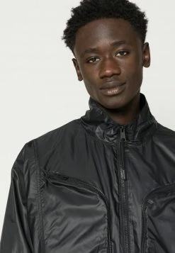 Jordan TRACK JACKET - Chaqueta Fina - Black , Hombre -Jordan Tienda Oficial 87bf23f55bc145c9ad5105aa0759e305