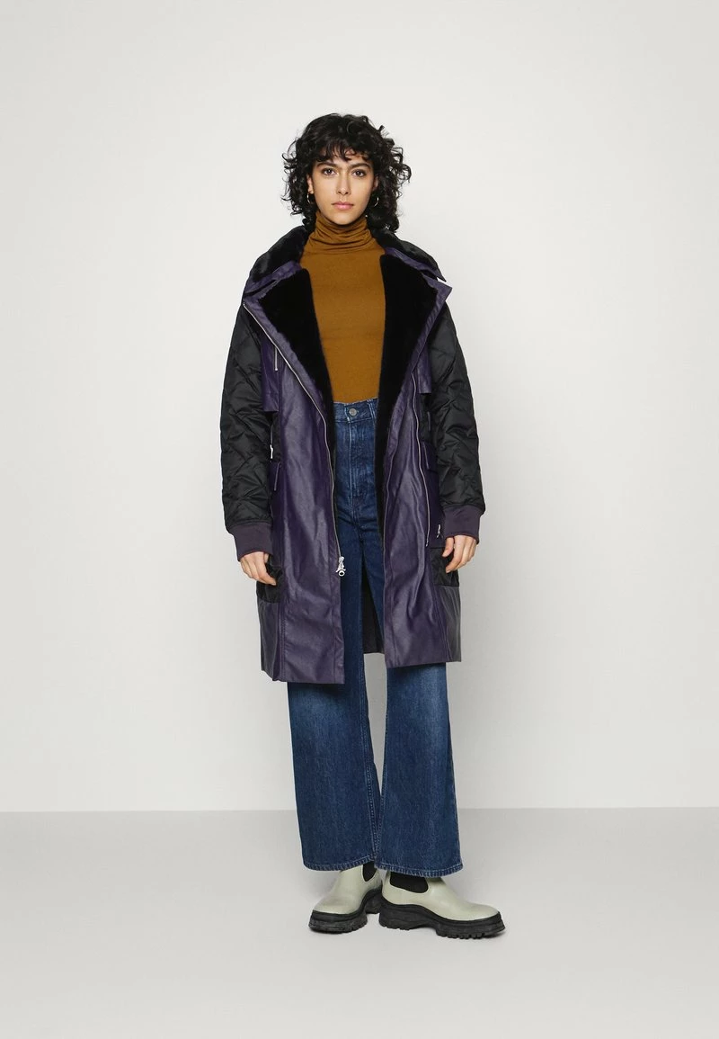 Jordan CLASSICS - Abrigo De Plumas - Cave Purple/black , Mujer 4 Jordan CLASSICS - Abrigo De Plumas - Cave Purple/black , Mujer - Imagen 2