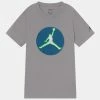 Jordan JUMPMAN GAMETIME TEE UNISEX - Camiseta Estampada - Light Smoke Gray, Unisexo -Jordan Tienda Oficial 920122f6be6948d59f66c866e2e925cf