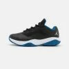 Jordan AIR 11 CMFT LOW UNISEX - Zapatillas De Baloncesto - Black/white/dark Marina Blue , Unisexo 1 Jordan AIR 11 CMFT LOW UNISEX - Zapatillas De Baloncesto - Black/white/dark Marina Blue , Unisexo -Jordan Tienda Oficial 9e8bdc836206479ab83f370e0d4a8238