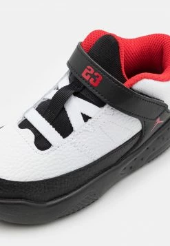 Jordan MAX AURA 3 UNISEX - Zapatillas De Baloncesto - White/university Red/black , Unisexo -Jordan Tienda Oficial a539dd6bc46a4115b62a7e160936baa5