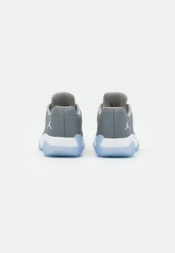 AIR JORDAN 11 CMFT - Zapatillas - Cool Grey/white/med Grey, Hombre -Jordan Tienda Oficial aab7413c7138404296b63517e2121c51