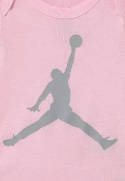 Jordan JUMPMAN SET UNISEX - Camiseta Estampada - Pink Foam , Niños -Jordan Tienda Oficial aad619bcf38c4144b4eadb2ab78fbe02