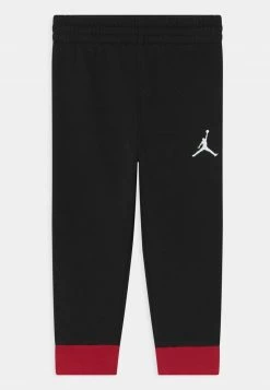 Jordan TAPE SET UNISEX - Camiseta Estampada - Black, Unisexo 8 Jordan TAPE SET UNISEX - Camiseta Estampada - Black, Unisexo -Jordan Tienda Oficial ae3f3db4ff814cec8b5af0e20bb62efe