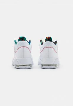 Jordan MAX AURA 3 - Zapatillas Altas - White/black/roma Green/university Red/pollen/game Royal, Hombre -Jordan Tienda Oficial b5ec34e2af1c4f128a1226aa195c5ee9