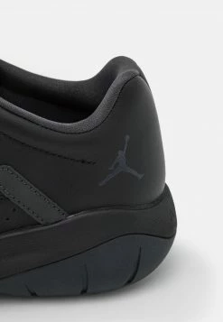 AIR JORDAN 11 CMFT - Zapatillas - Black/anthracite , Hombre -Jordan Tienda Oficial b8ab270322e047f7a98149d3db460719