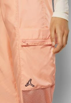 Jordan ESSEN UTILITY PANT - Pantalones Cargo - Crimson Bliss , Mujer -Jordan Tienda Oficial baf10c8f9af84056b507deb15296590d