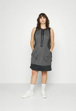 Jordan NEW CLASSICS DRESS - Vestido Informal - Black/thunder Grey , Mujer 15 Jordan NEW CLASSICS DRESS - Vestido Informal - Black/thunder Grey , Mujer -Jordan Tienda Oficial be1ff6283882452686a7897fbf6311de