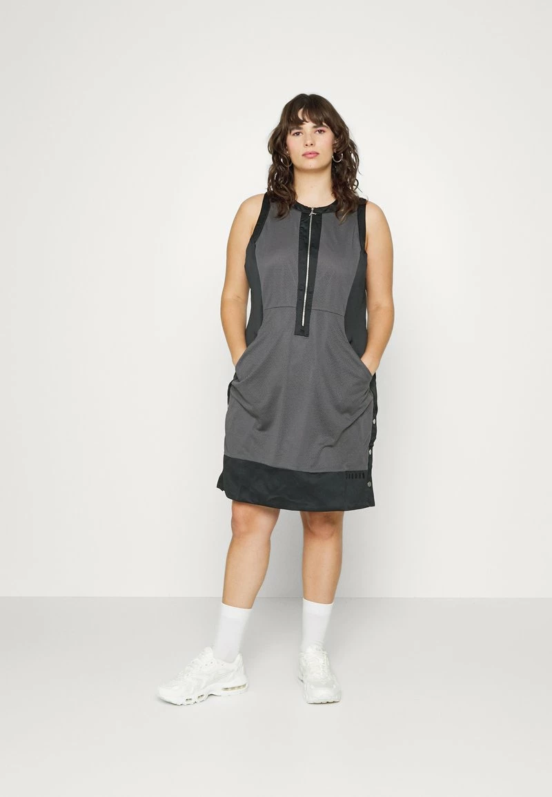 Jordan NEW CLASSICS DRESS - Vestido Informal - Black/thunder Grey , Mujer 5 Jordan NEW CLASSICS DRESS - Vestido Informal - Black/thunder Grey , Mujer - Imagen 3