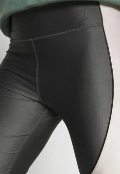 Jordan ESSEN LEG - Shorts - Thunder Grey/moon Particle/black , Mujer -Jordan Tienda Oficial c5e4ff78e17f417093c669dadd5a117e
