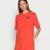 Jordan ESSEN DRESS - Vestido Ligero - Habanero Red , Mujer