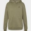 Jordan HOODIE - Jersey Con Capucha - Medium Olive , Hombre -Jordan Tienda Oficial c9d334aa79d44ed3908e8b111f033fa2